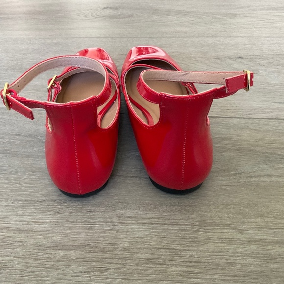 OLD NAVY Red Mary Jane Ankle Strap Flats Size 7.5 NWOT - Picture 5 of 7